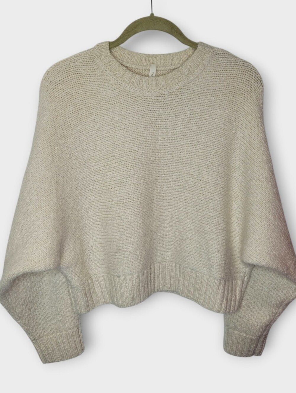 Aritzia Babaton 100% Alpaca Day Off Sweater M Cream Oversized - Picture 2 of 6